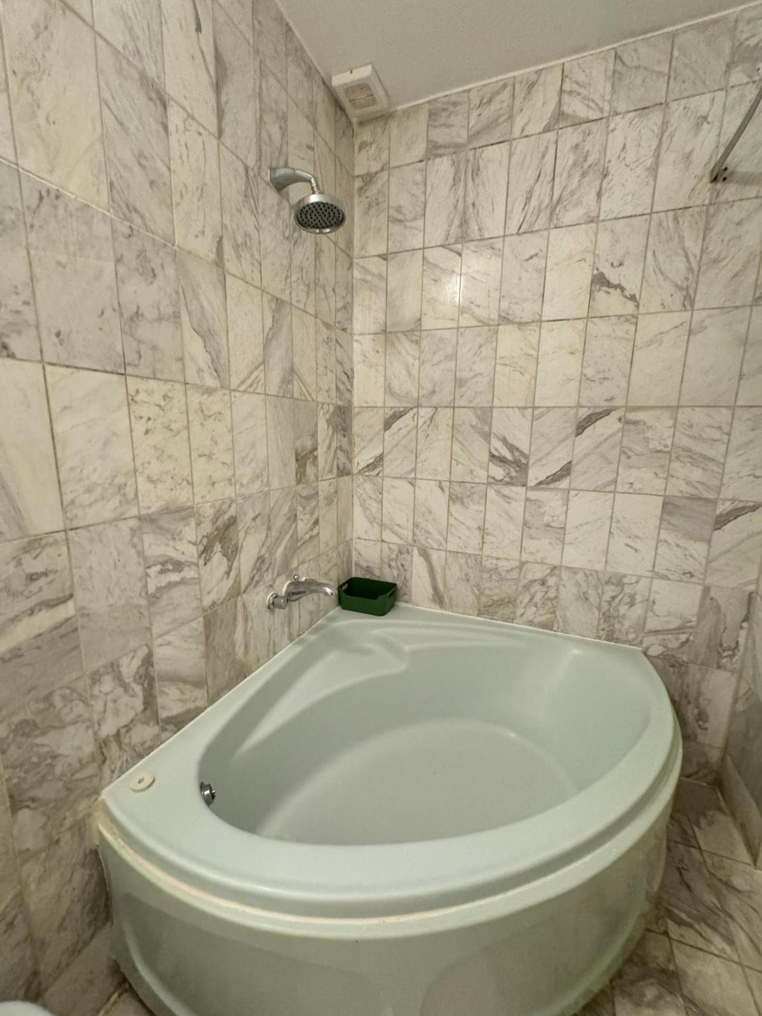 Central And Affordable Flat For 6 People In Zone 1 - Baker Street - With Breakfast Included Londres Exterior foto